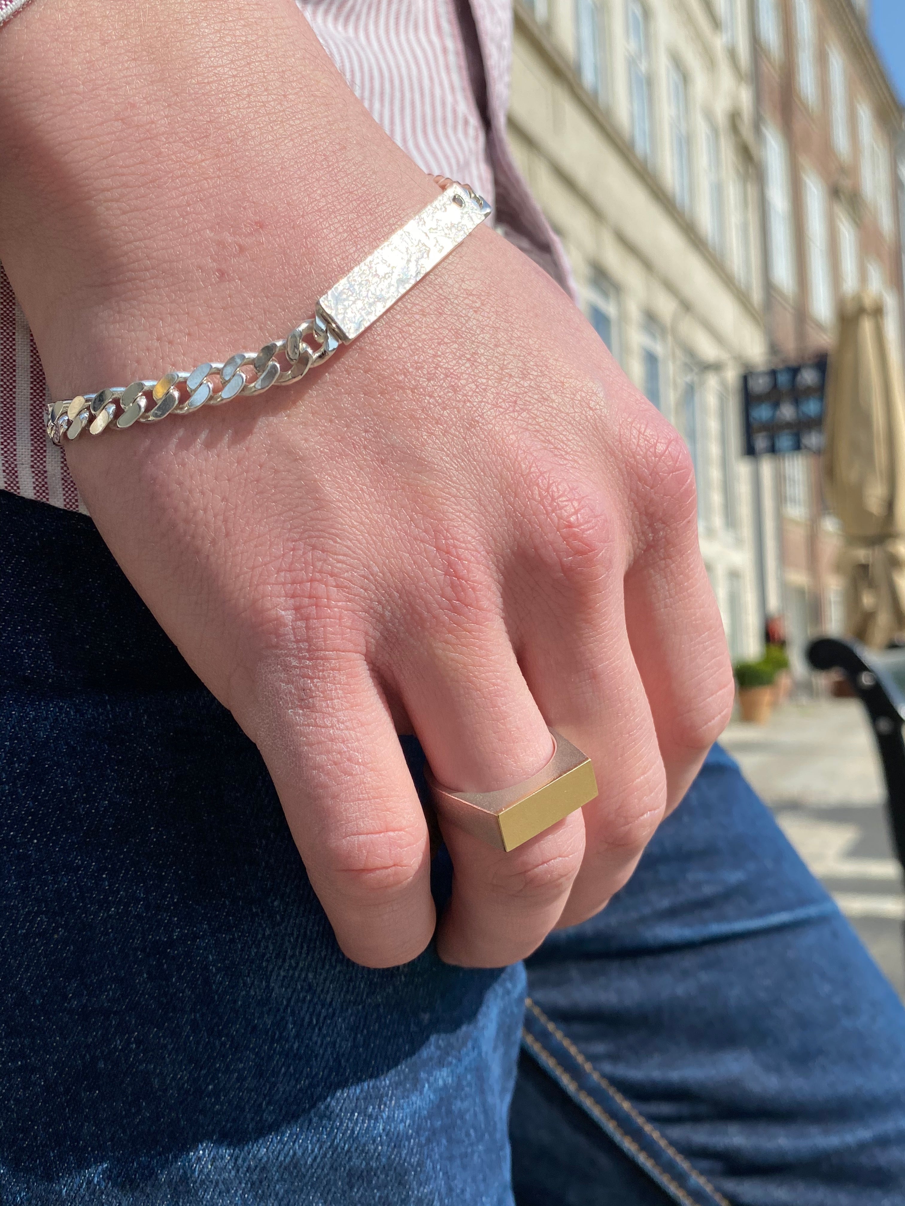 Signetring med 18 kt guld plade